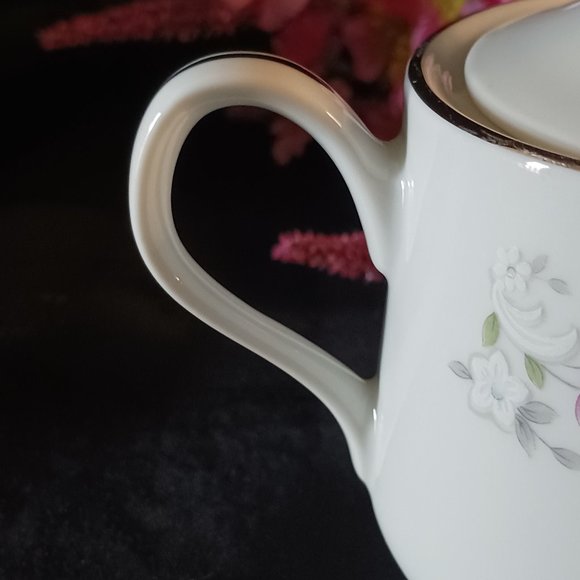 Carlton Creamer and Sugar Bowl - Corsage 481 2 piece set Coffee Tea Breakfast - Picture 9 of 11